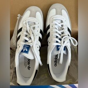 Adidas Samba OG size 7 youth, size 8.5 women